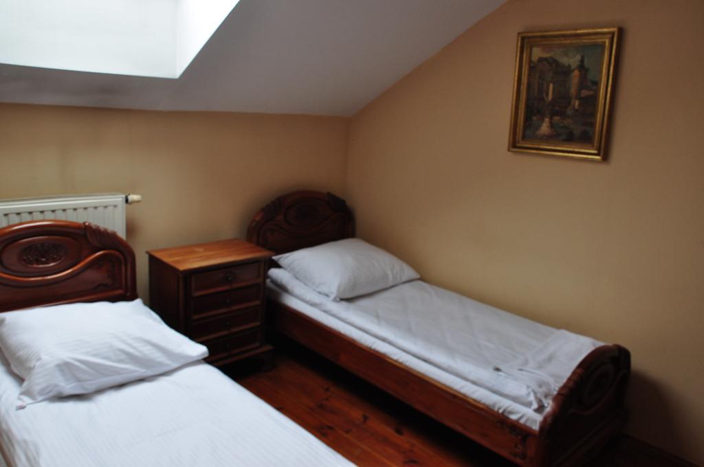 Ostoya Inn & Granary Jasionka Quarto foto