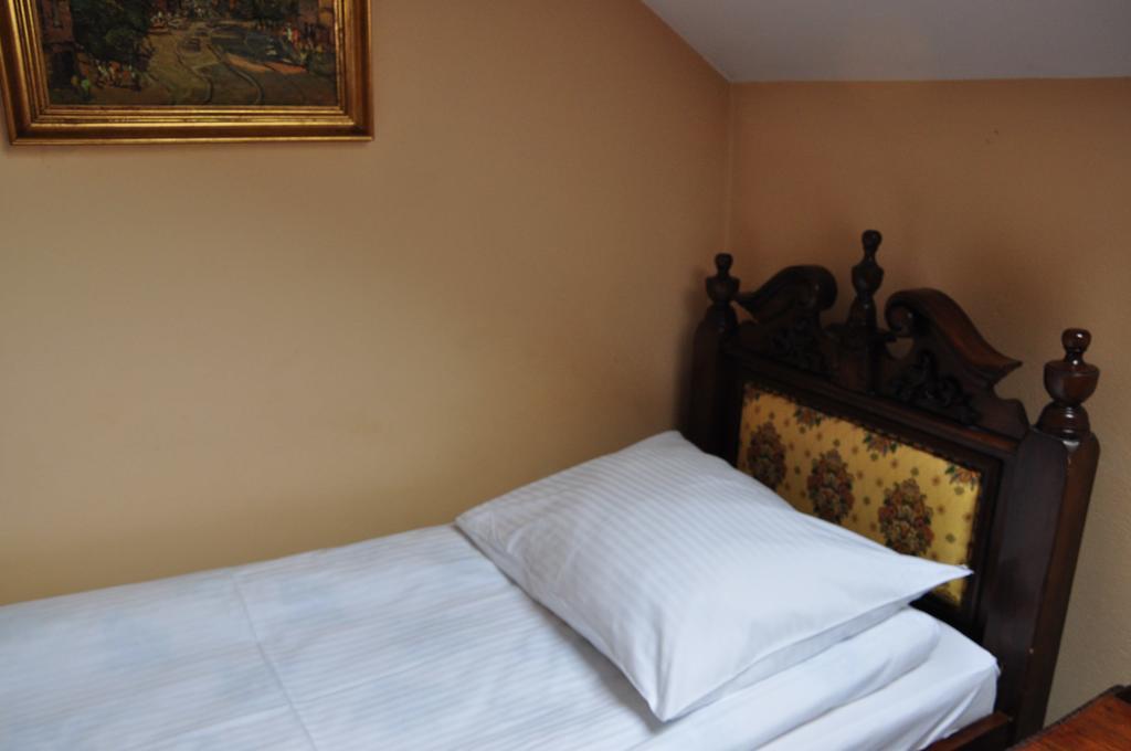 Ostoya Inn & Granary Jasionka Quarto foto