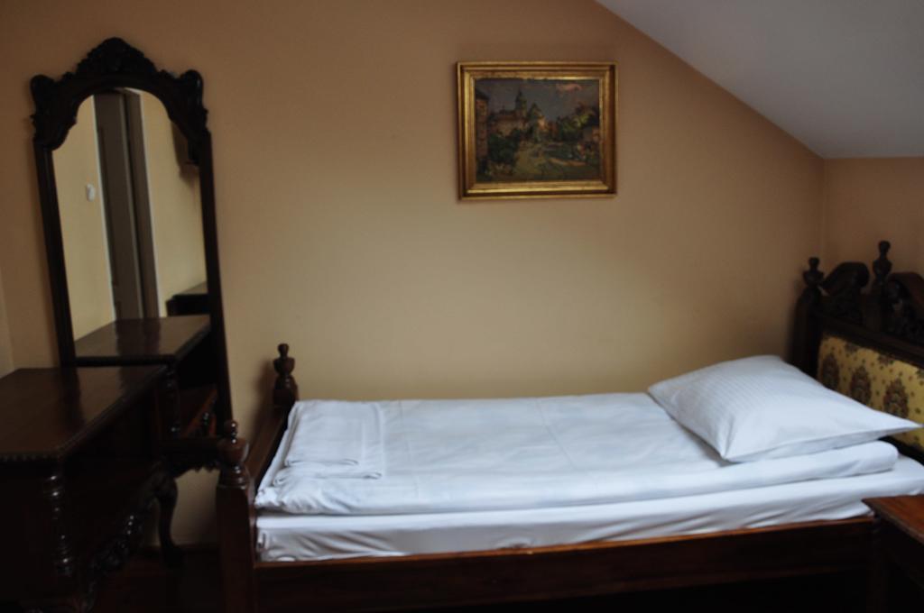 Ostoya Inn & Granary Jasionka Quarto foto