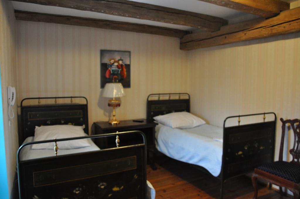 Ostoya Inn & Granary Jasionka Quarto foto