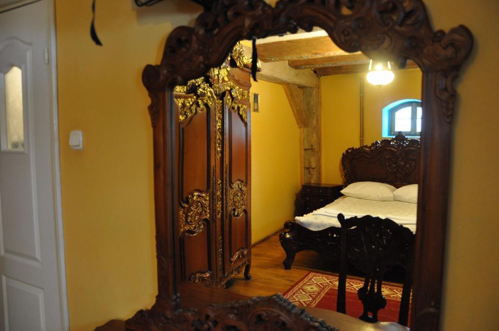 Ostoya Inn & Granary Jasionka Quarto foto